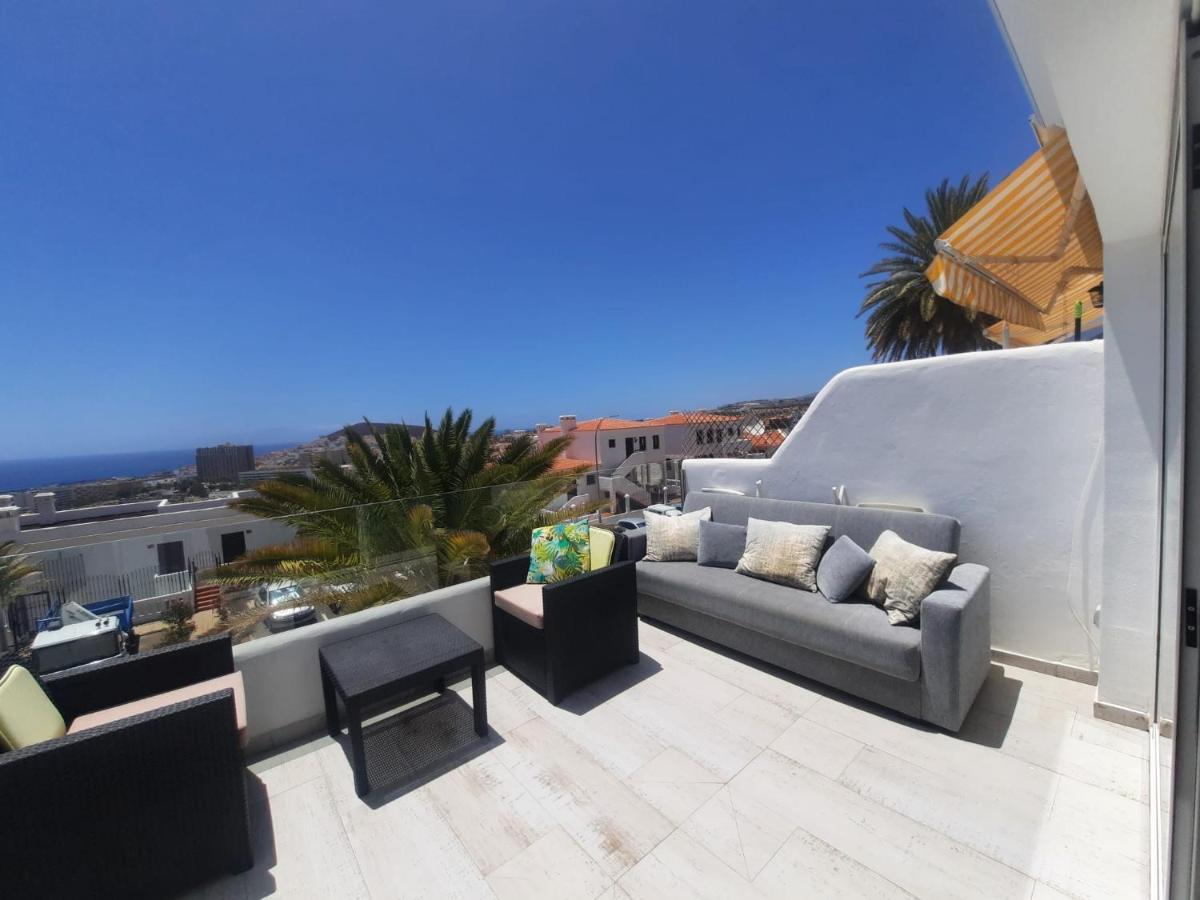 Holiday Apartments Oasis Los Cristianos  Dış mekan fotoğraf